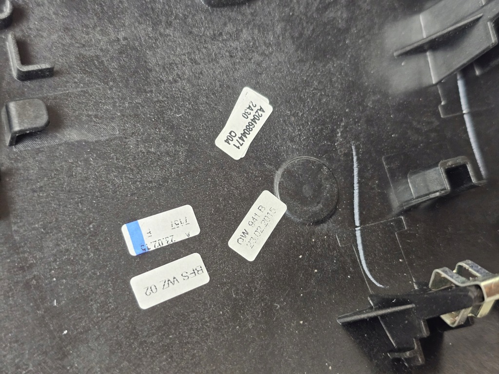 Купити Декоративна молдинг накладка панелі консолі mercedes x204 led європа