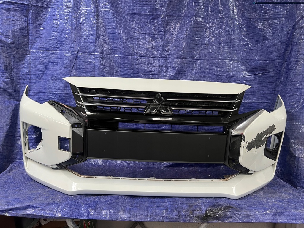 фото №1, Mitsubishi space star lift 20- бампер передний