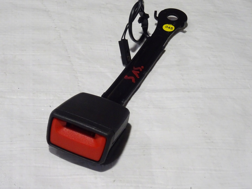 фото №1, Клипса поперечина безопасности перед левая vw golf viii 8 5h0857755mnb