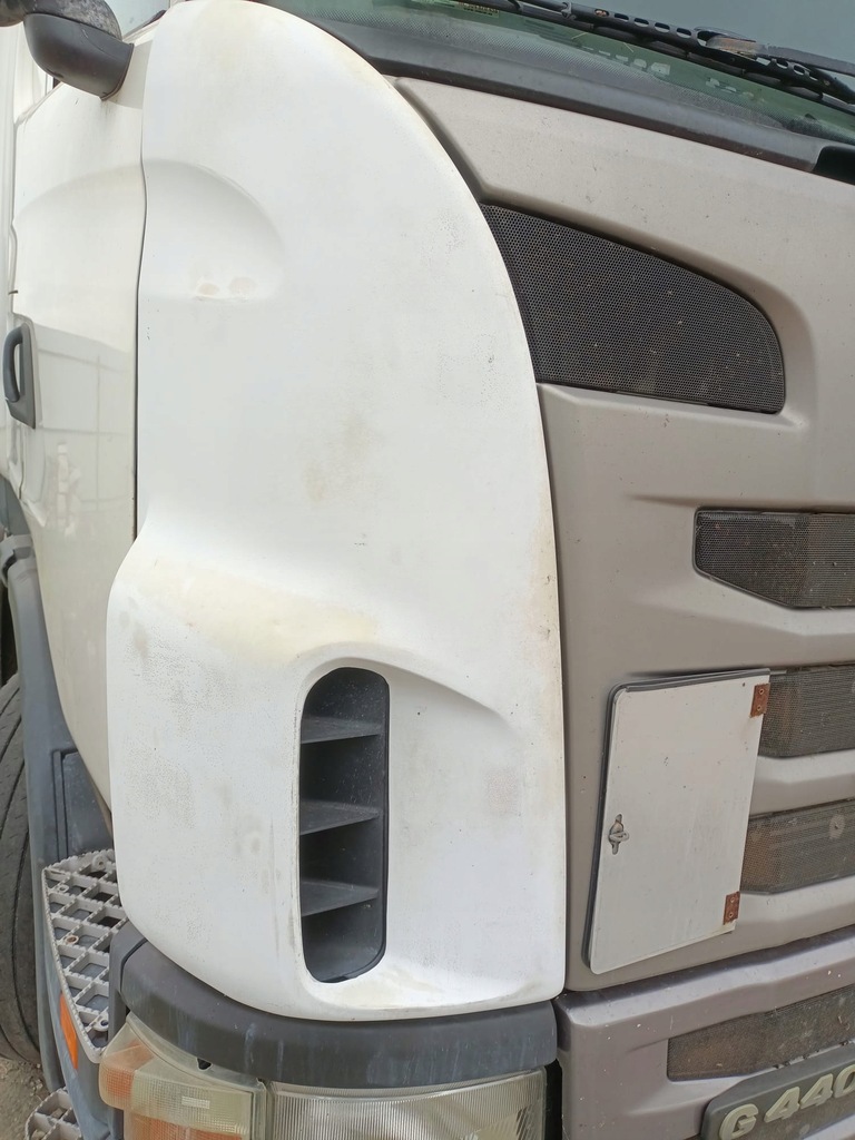 фото №2, Решітка радіатора верхній scania r решітка радіатора капот