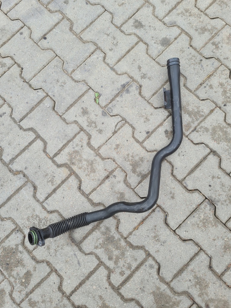 фото №1, Заливная горловина труба кронштейн масла оригинал volvo fh 4 fm 4 d13k