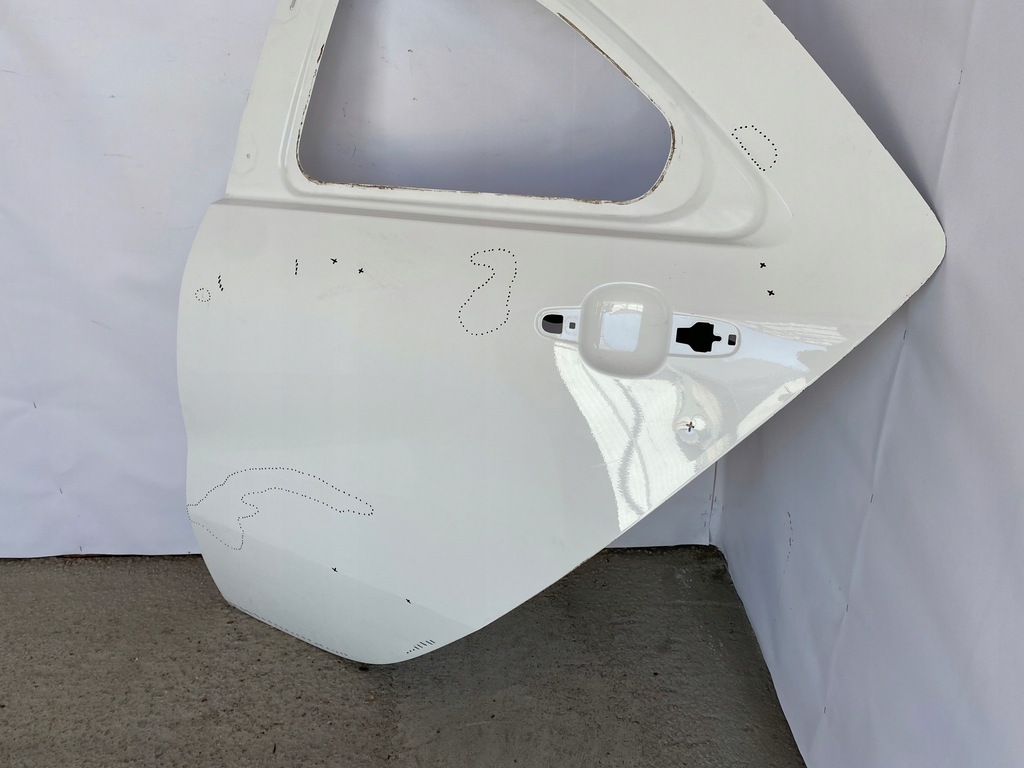 фото №9, Toyota aygo x bez накладки 2022r- дверь левая задние poznań giełda