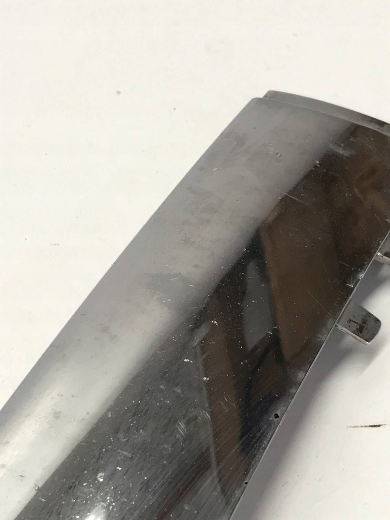 фото №10, Mercedes-benz c amg w205 молдинг бампера передній a2058858802