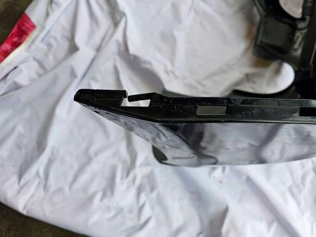 фото №14, Audi q5 8r0 бампер задній задня pod pdc 8r0807511