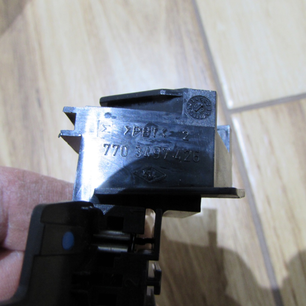 фото №3, Пластина предохранителей master ii 7703497426