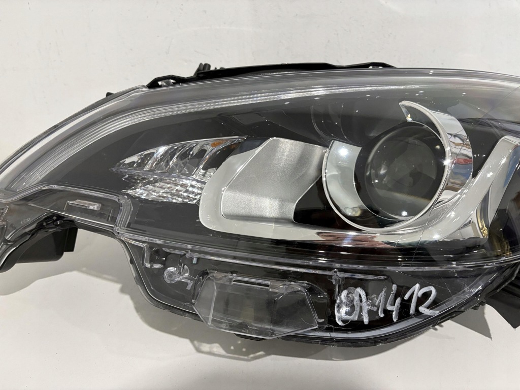 Купить Peugeot 108 лампа левая передняя перед led 81150-0h150 peugeot 108