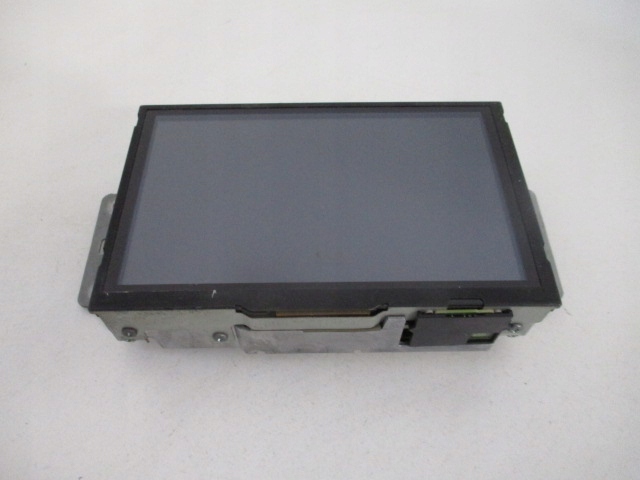 Купить Infiniti q30 экран дисплей