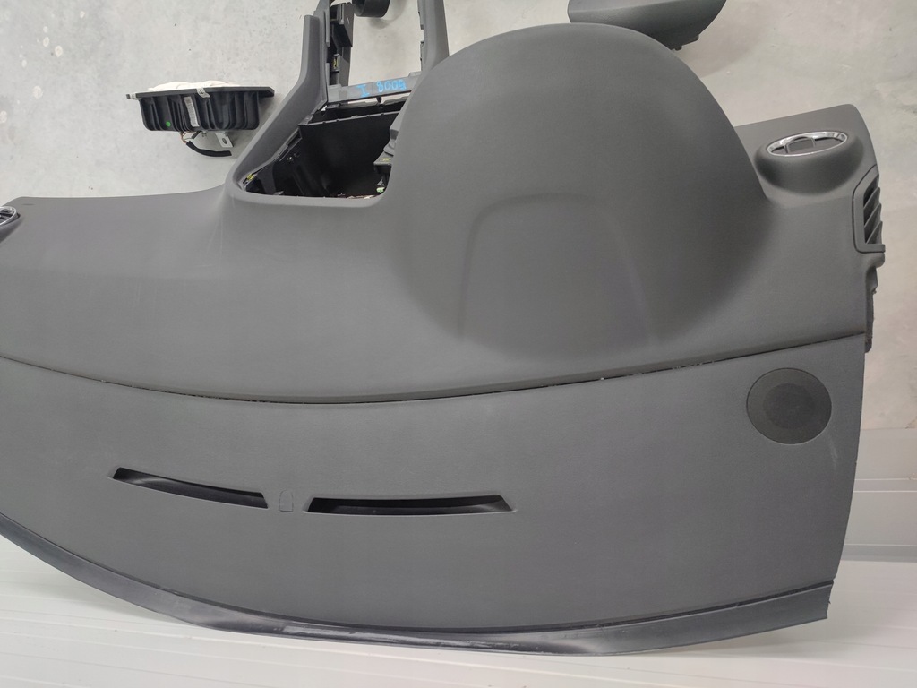 фото №9, Панель приладів консоль подушка безпеки ремені натягувачі peugeot 5008 i 1