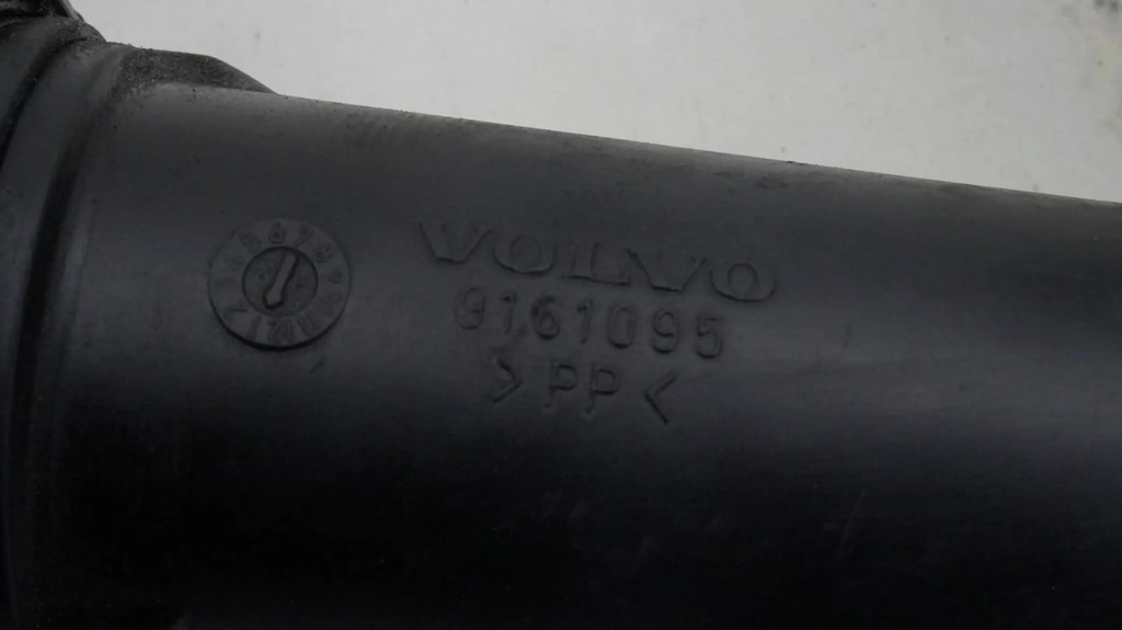 фото №3, Wąż труба впуска воздуха volvo v70 9161095