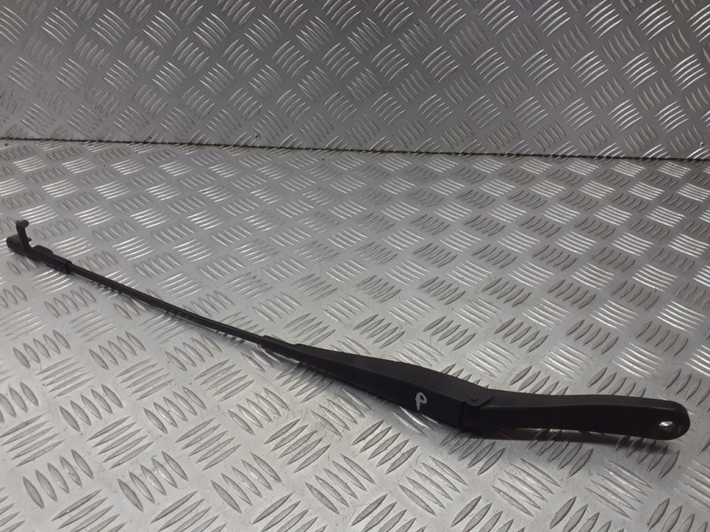 Купить Рычаг дворники правый перед opel astra h 1.6 13111220