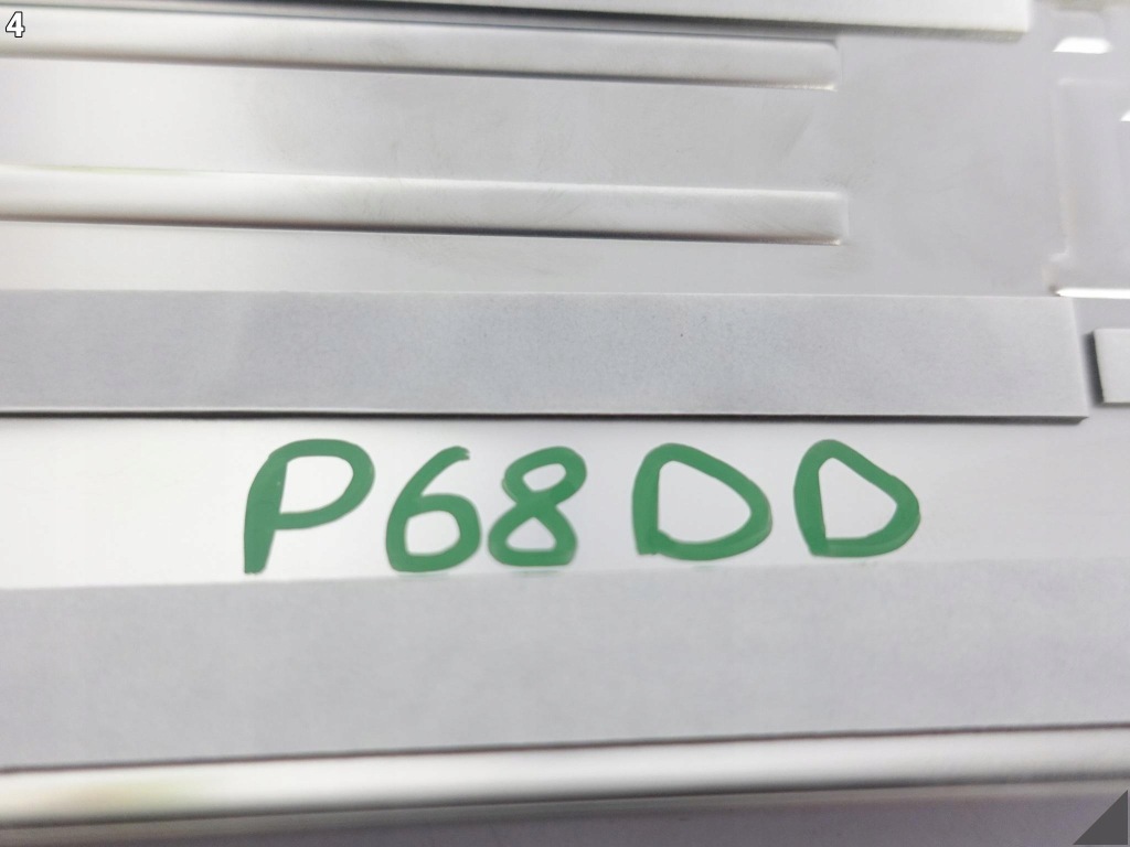 Ferrari 458 italia spider 09-15 молдинг накладка захист на поріг хром ліва в Україні