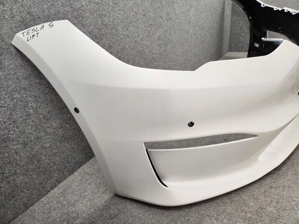 Купить Бампер передний перед tesla model s 1564687-00-c-scz