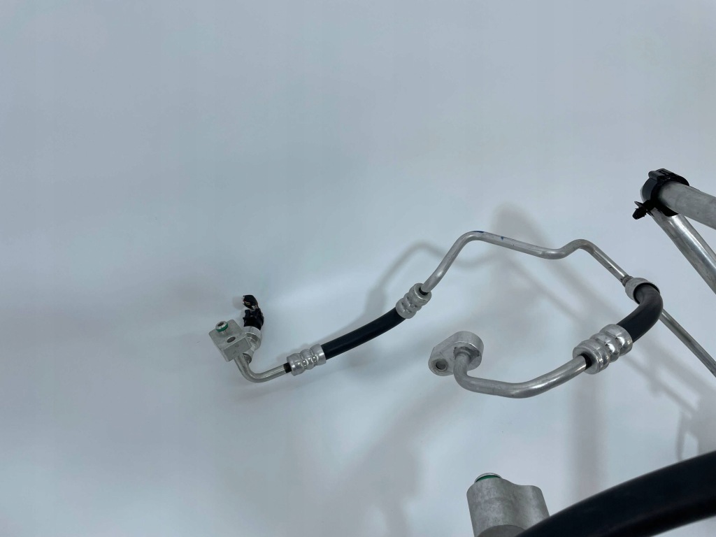 Патрубок трубка шланг кондиціонера mg 4 mg4 11495933 11161365 Доставка