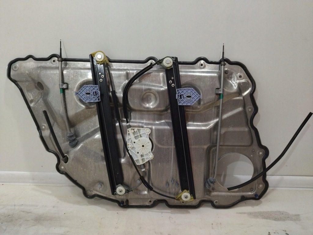 фото №9, 4e4839850a механізм скло правий задня audi a8 2010-2013r long