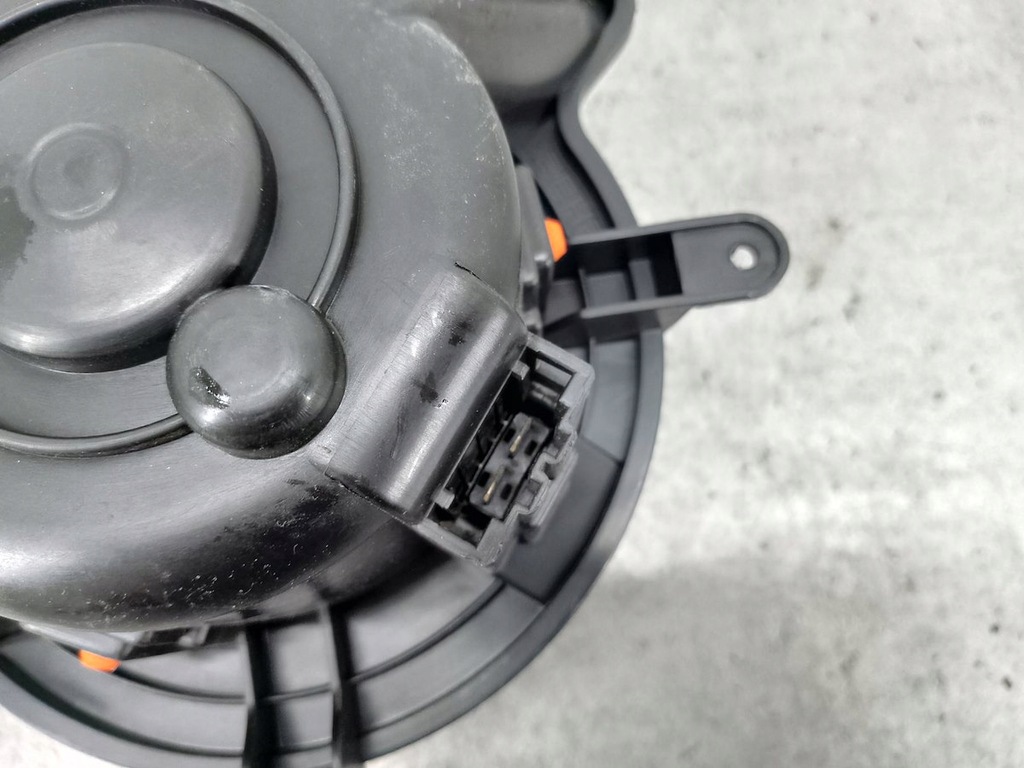 фото №8, Вентилятор обдув, повітродувка peugeot 3008 i t3953001 p7708003 behr