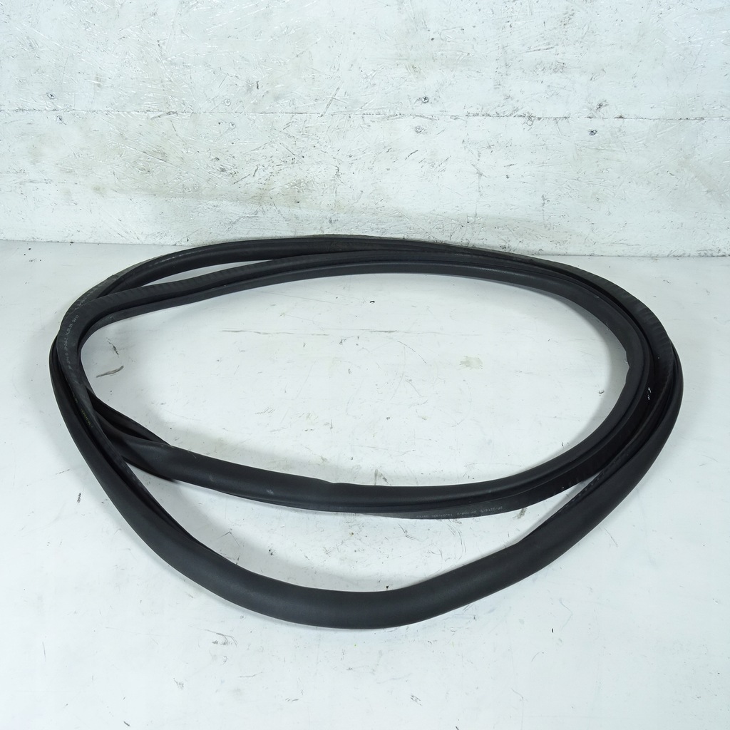 фото №1, Bmw 7 f01 f02 прокладка дверь перед левая