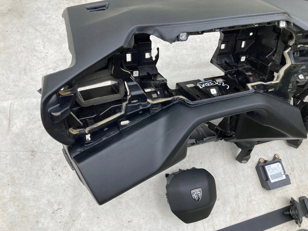 фото №6, Peugeot 308 t10 приборная панель приборная панель консоль подушки безопасности