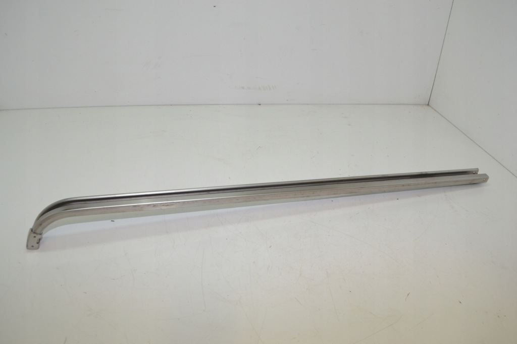 Купити Mercedes sprinter w 906 напрямна двері a9067660137