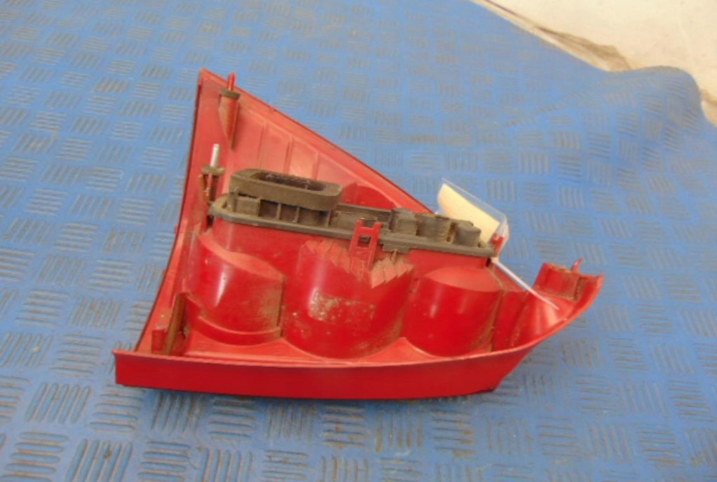 фото №6, Peugeot 307 лампа задня права стан видимий na фото