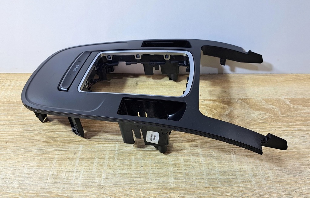 фото №7, Audi a4 b8 рамка передач тунель 8k0964261