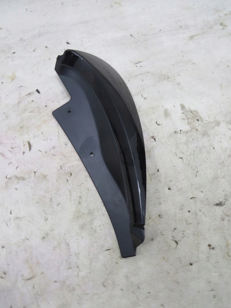 фото №1, Молдинг крыла правый задняя renault zoe 833300753r