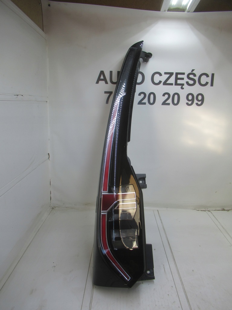 фото №1, Лампа левая задняя vw caddy 2k7