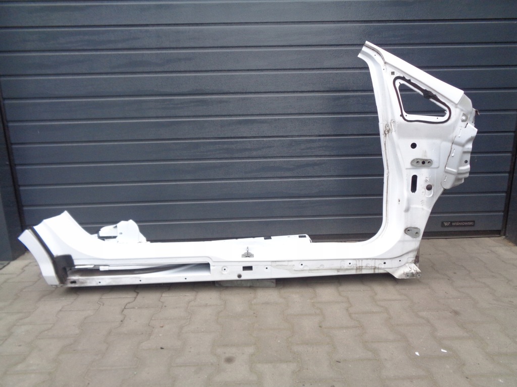 фото №1, Ford b-max поріг правий