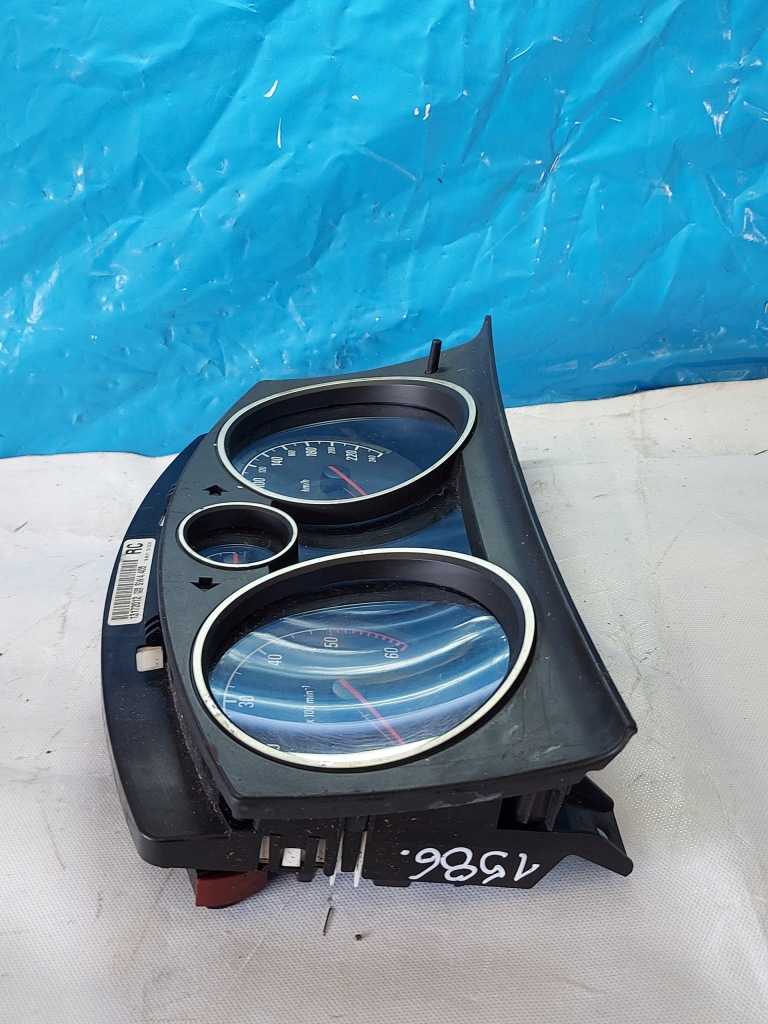 Счетчик приборная панель astra h 1.9 cdti 13172012 Цена