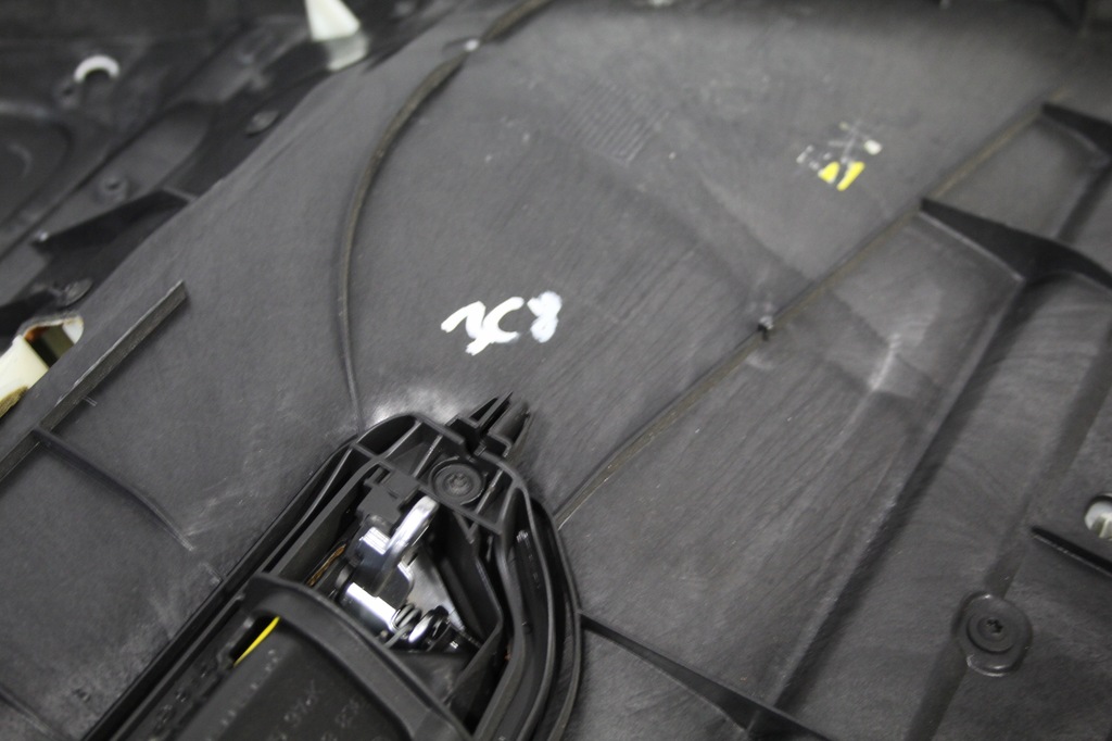 фото №5, Обшивка двері правий задня vw passat cc 3c8