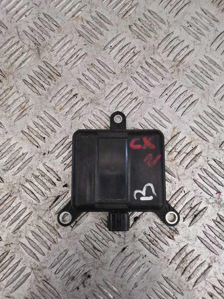 фото №1, Mazda cx5 ii 17- радар задня задній правий лівий kb8c-67y30b