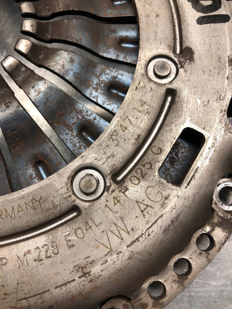 фото №13, Зчеплення маховик з двома масами sachs do audi a3 8v sedan 12-16 03l105266bt