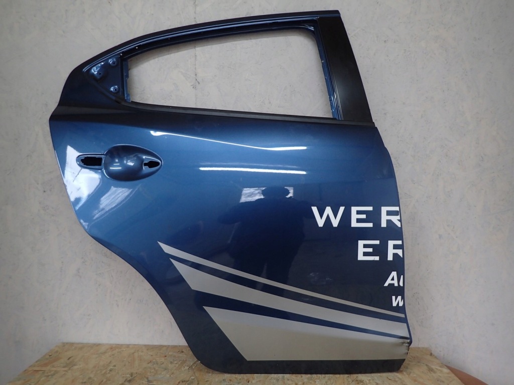 Купить Дверь правое  задняя правый  задняя mazda 2 2 dl 2015-2022r d09l72010