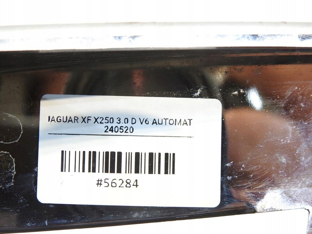 фото №7, Молдинг бампера правый перед jaguar xf x250 8x23-17b970-aa