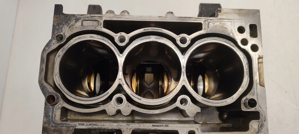 фото №10, Блок dół двигателя bxv seat ibiza 6l fl 1,2 12v bxv