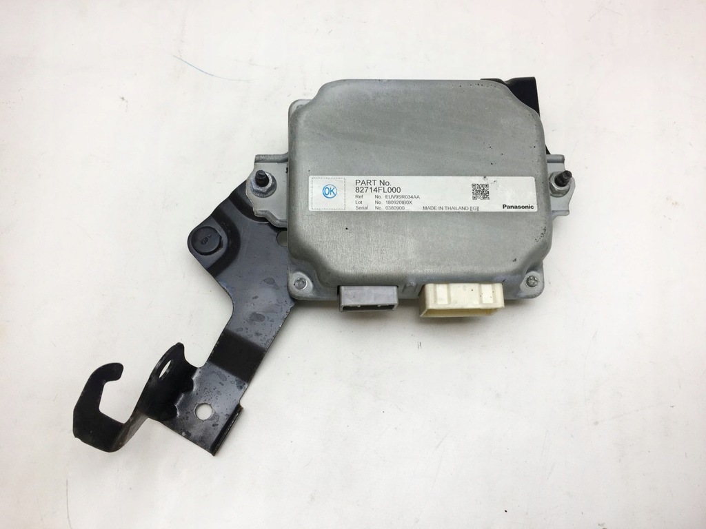 фото №1, Subaru forester v 19- модуль конвертер 82714fl000