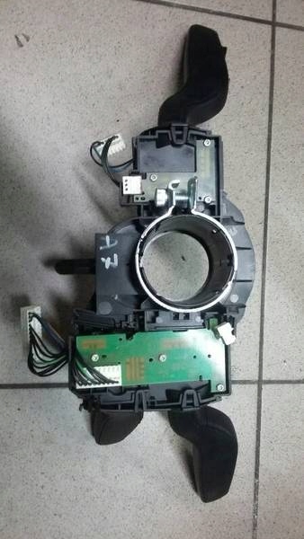 фото №2, Подрулевой переключатель переключатель 4g8953502p audi a7