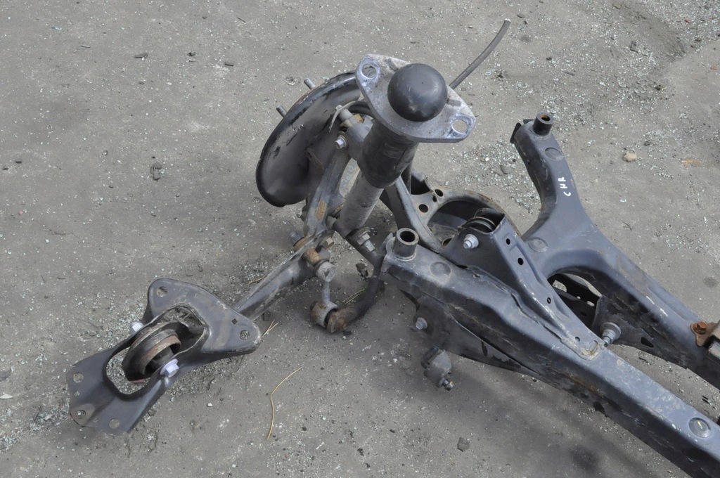 фото №6, Toyota c-hr 1.8 подвеска балка задняя