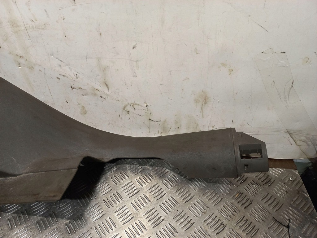 фото №5, Audi q5 sq5 2009 задняя сторона левая молдинг порог задняя