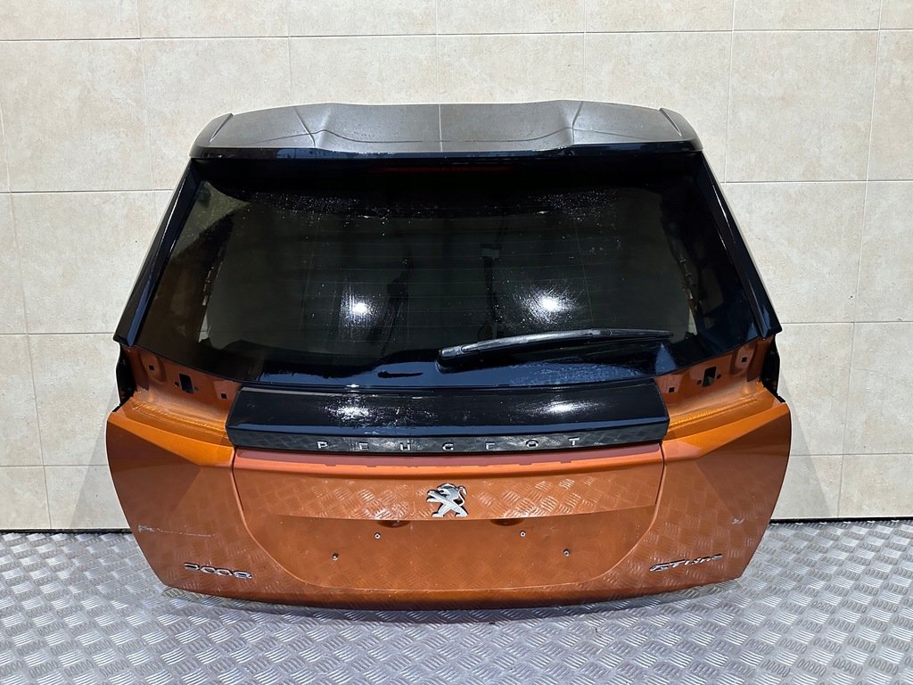 фото №1, Крышка багажника задняя peugeot 2008 ii gt line + камера