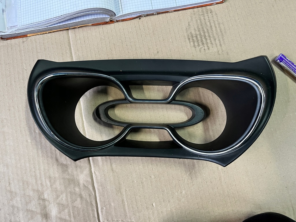 фото №1, 15 renault captur защита рамка корпус спидометра 682504768r