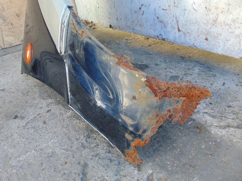 фото №8, Крыло правый перед mitsubishi pajero iii с накладка