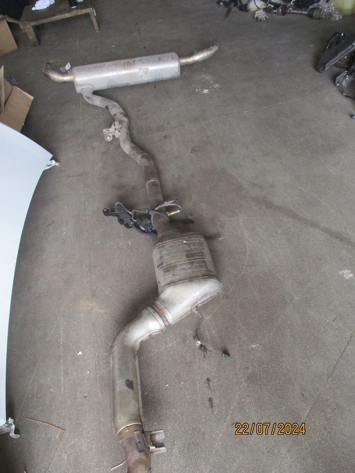 фото №1, Bmw x5 g05 2,0d гаситель труба выхлопная комплект