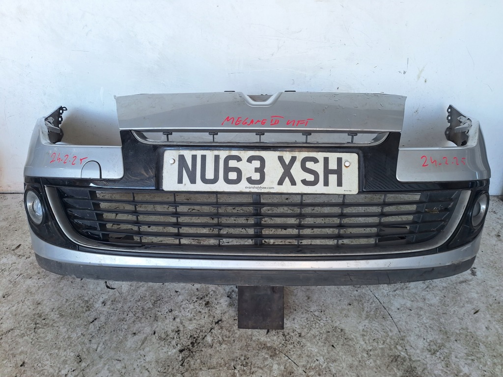 Купить Renault megane 3 рестайлинг  11-14 бампер