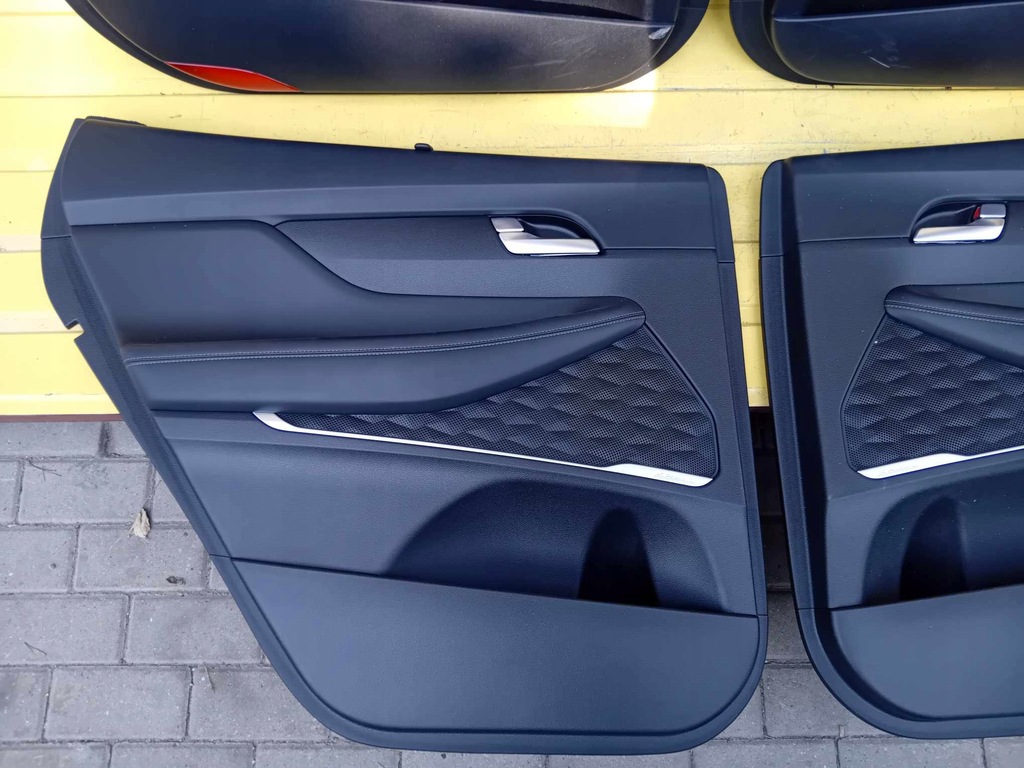 фото №9, Hyundai santa fe iv сидіння сидіння оббивка двері шкіра 18-