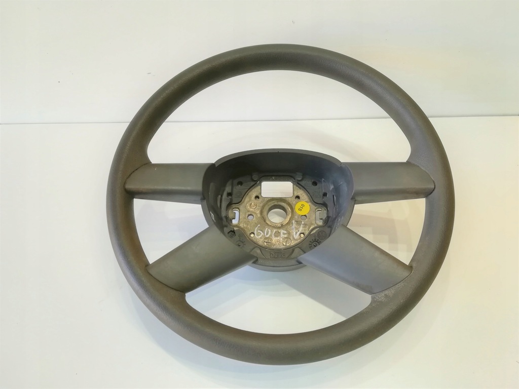 фото №1, Воздуховод 4-спицевой vw golf v 5