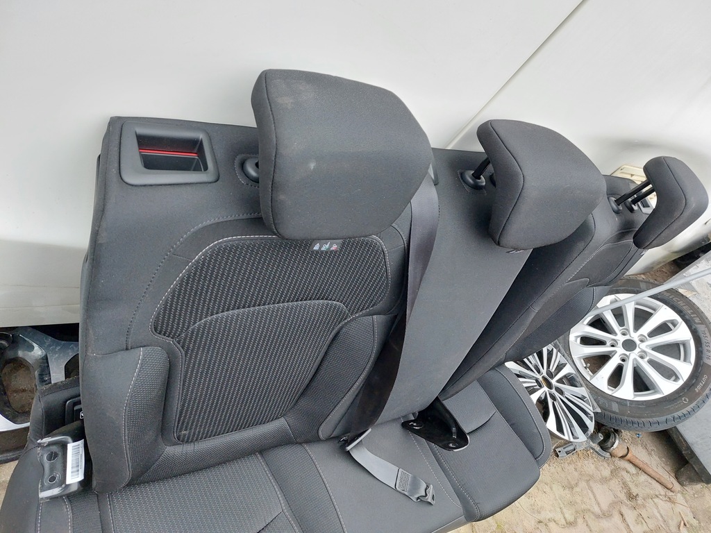 фото №5, Заднее сиденье renault megane iv lift хэтчбек 5 дверь