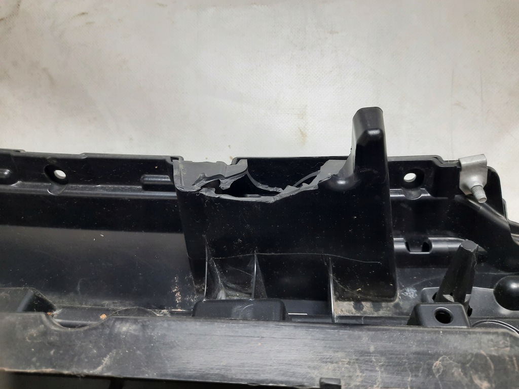 фото №14, Dodge ram 2019 19- решётка радиатора перед решётка радиатора серебристый usa