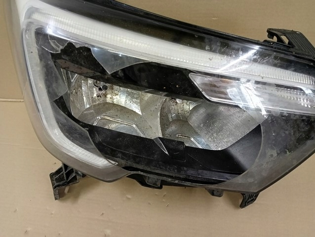 фото №2, Лампа правая правый фара renault master iv 4 led 19-