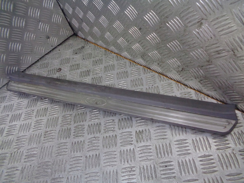 фото №1, Молдинг поріг правий перед kia magentis