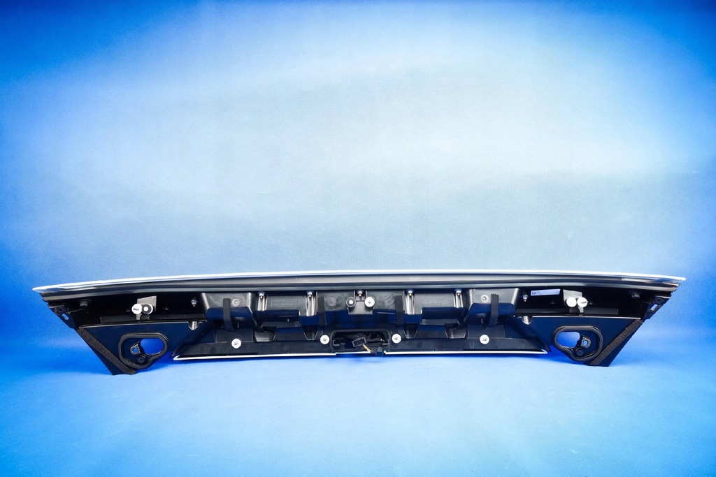 фото №10, Спойлер крышки задняя audi a7 s7 rs7 4g8 4g8827086m 4g8827948f ls9r